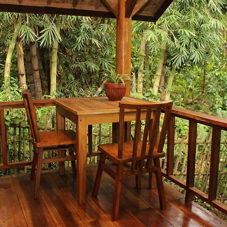 Santai House Apartment Tetebatu Exterior photo